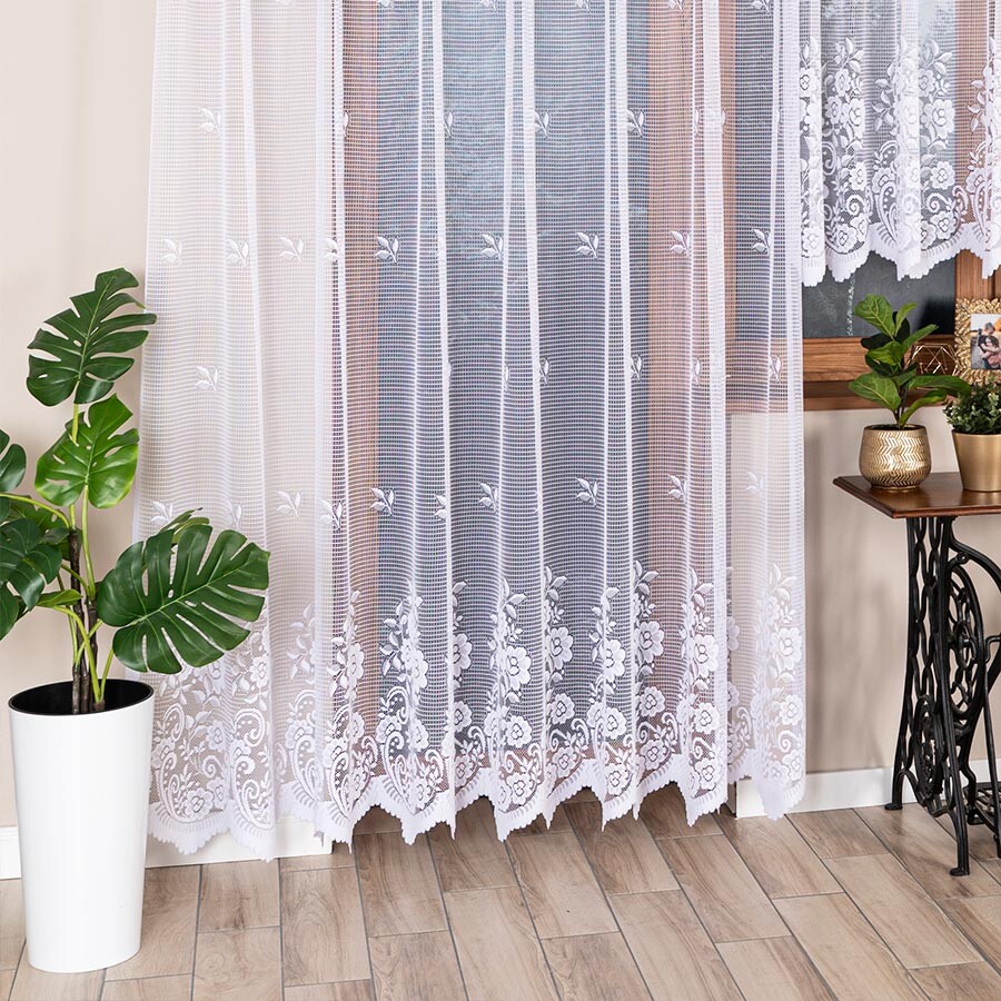 Dekorační vzorovaná záclona na žabky SARA LONG bílá 300x250 cm (cena za 1 kus dlouhé záclony) MyBestHome