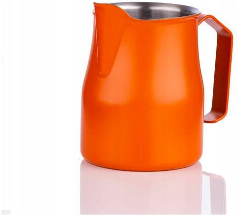 Konvička na napěnění mléka 500ml oranžová