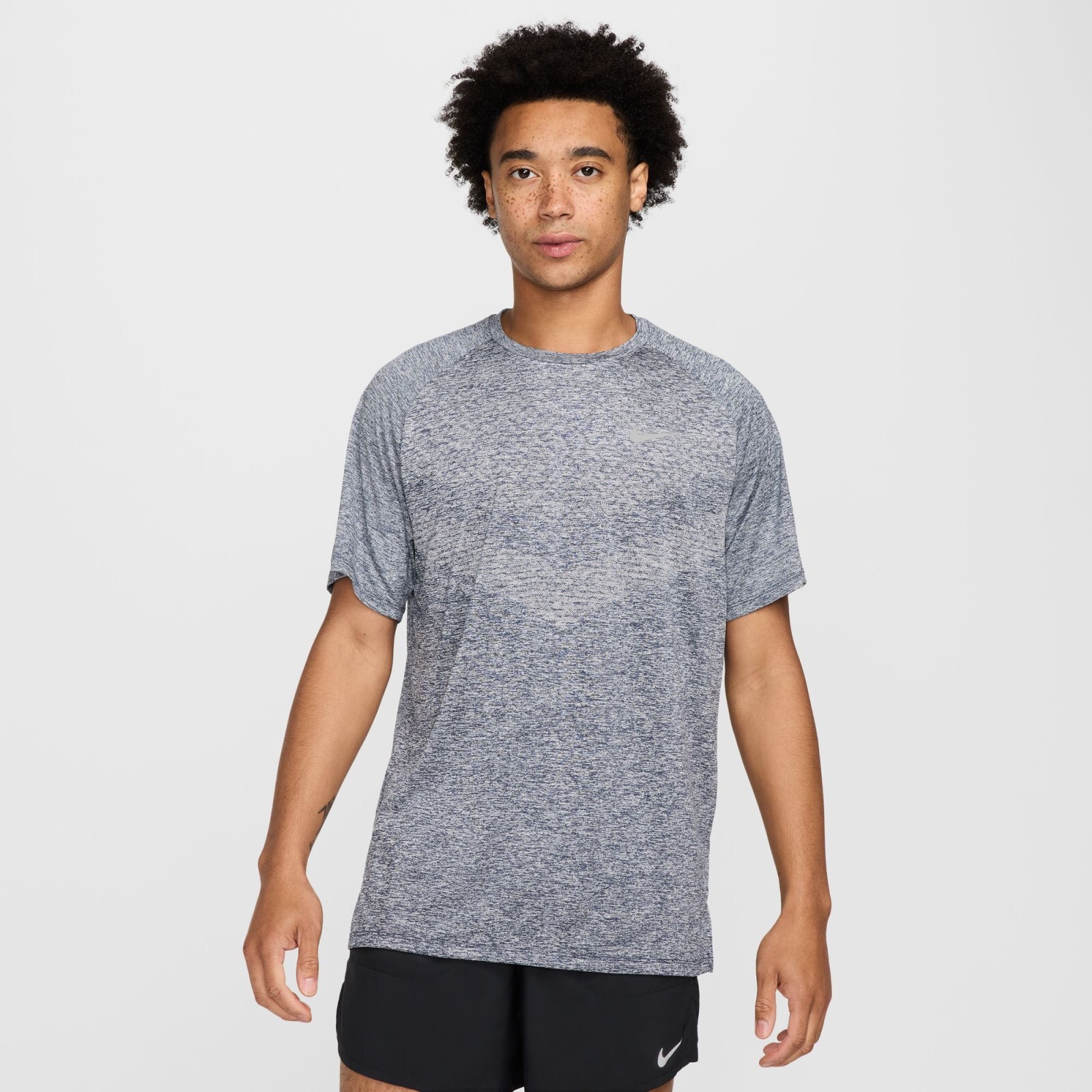 Nike Stride Men Dri-FIT ADV T-Shirt L