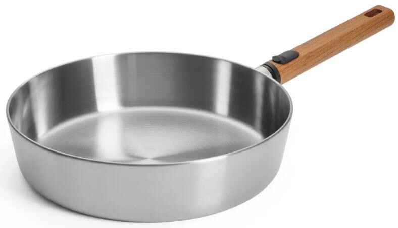 WOLL Logic steel, IND, sauté pánev 28 cm, dřevěná odnímatelná rukojeť 1728WLCS