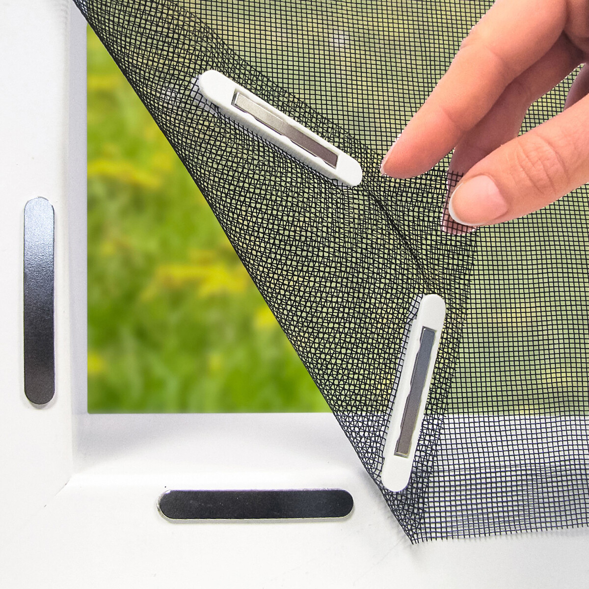 Die moderne Hausfrau Síťka do okna proti hmyzu 