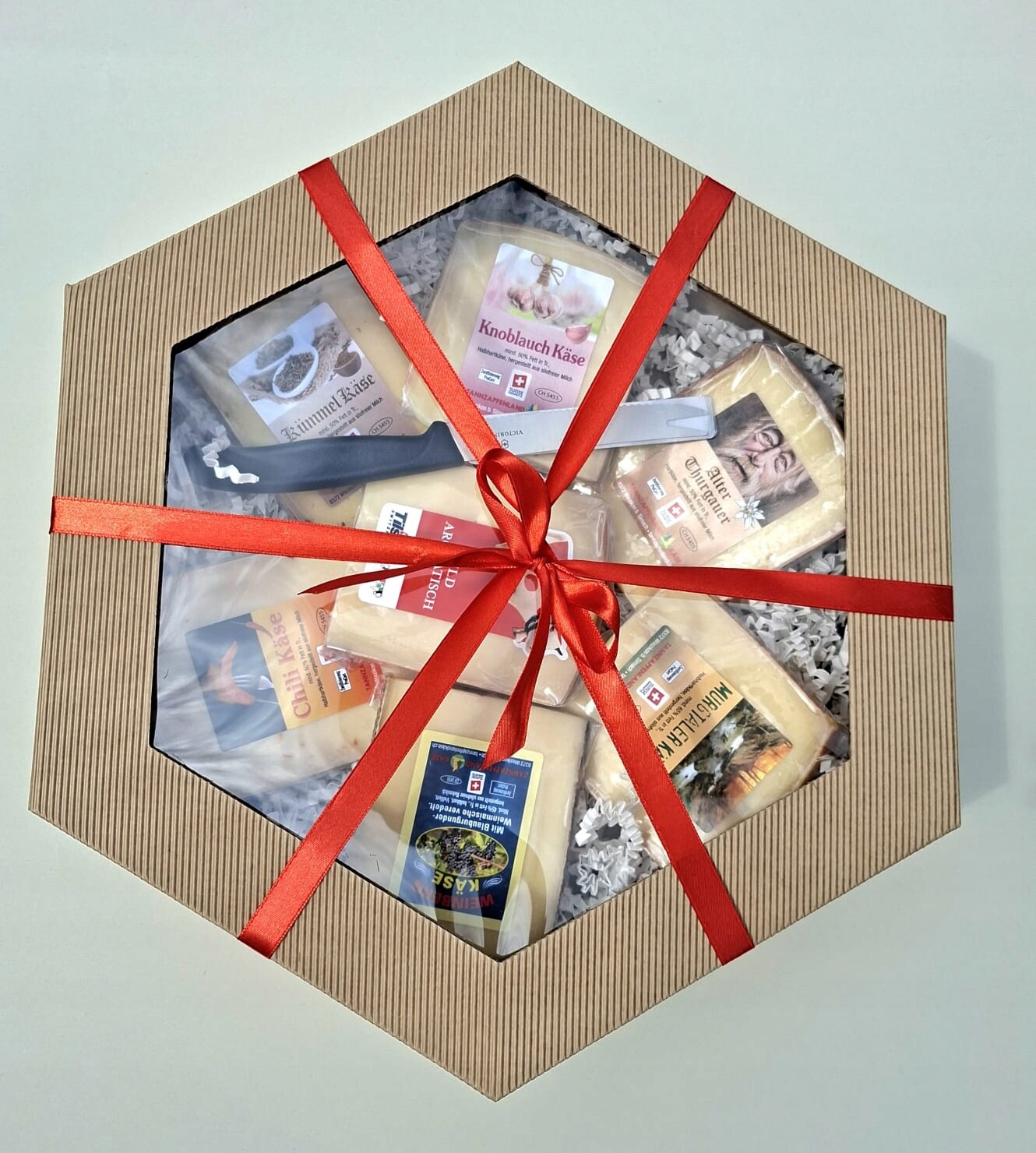 Dárková sada 7 švýcarských sýrů nůž Victorinox džem