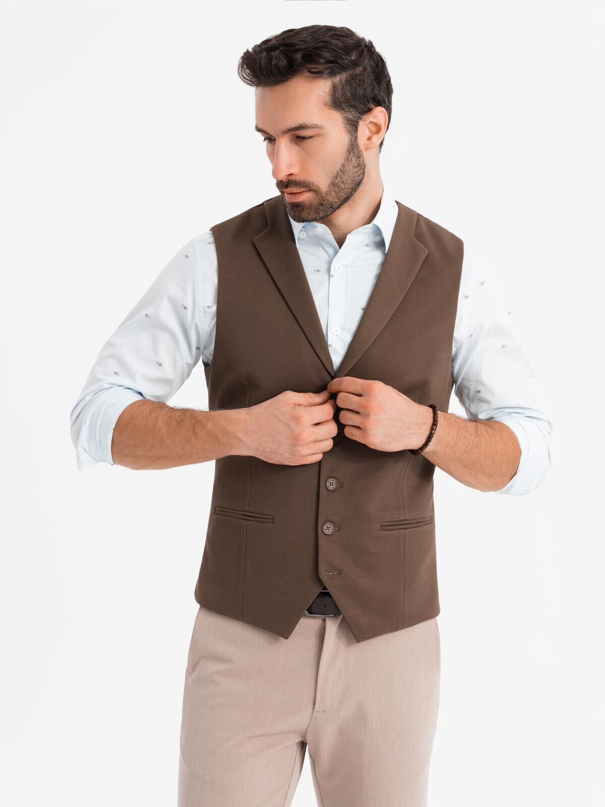 Ombre Fitted men's structured knit vest with lapels - brown