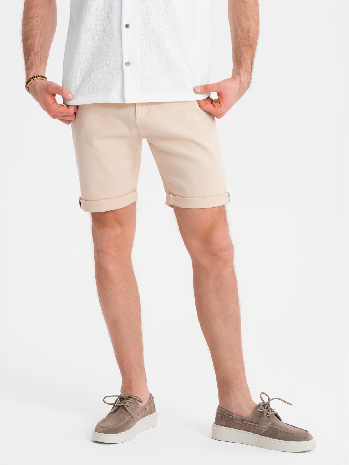 Ombre Men's denim classic shorts with rolled up leg - cream