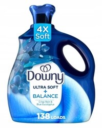 Downy Ultra Soft Balance Crisp Rain & Blue Eucalyptus 2,76 l 138 výplachů