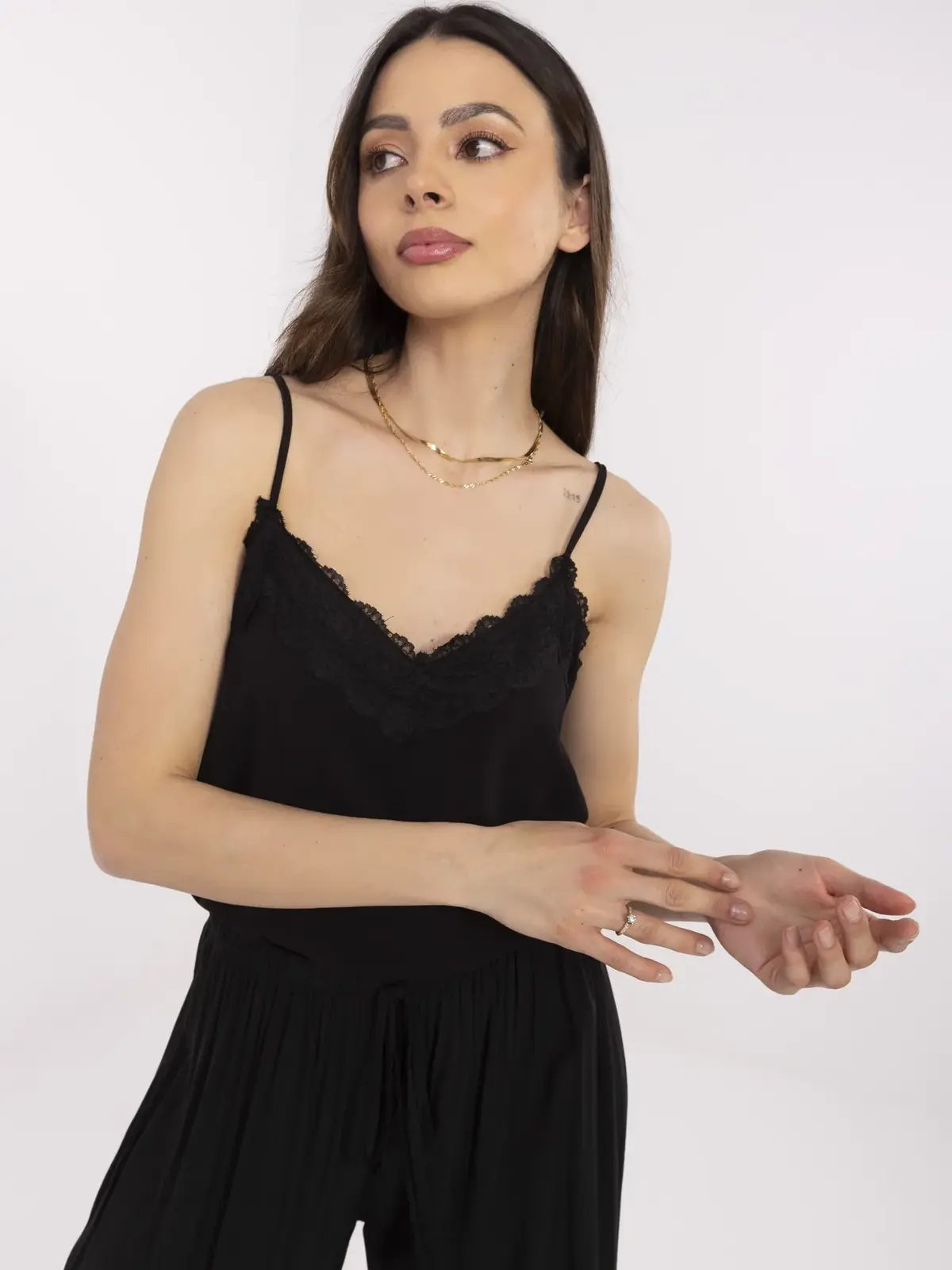 Top-D73761M11059A3-Black