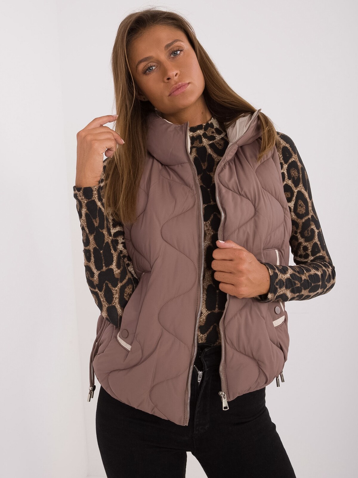 Vest-MBM-KZ-2302.27-brown