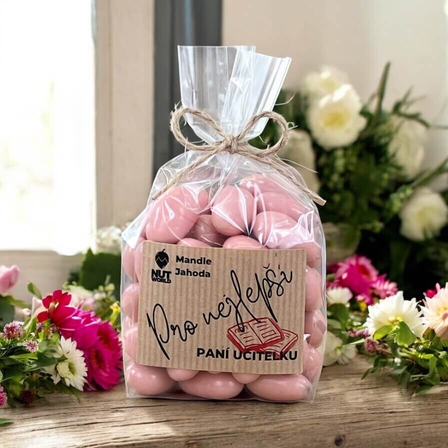 Nutworld.cz Ořechy v celofánu - Mandle v jahodovém jogurtu 200g PRO PANÍ UČITELKU