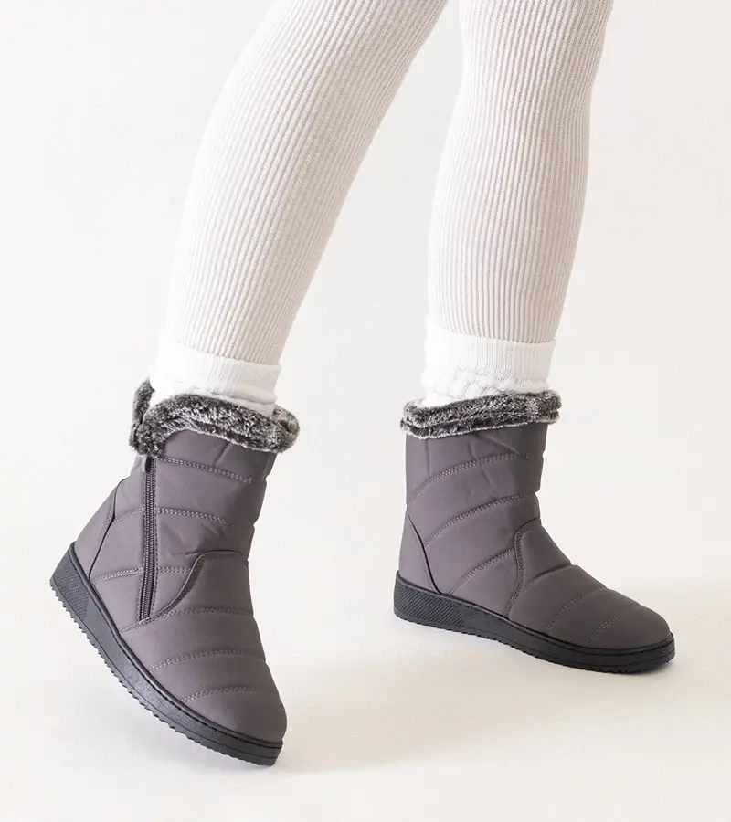marka niezdefiniowana Grey snow boots decorated with Khit fur