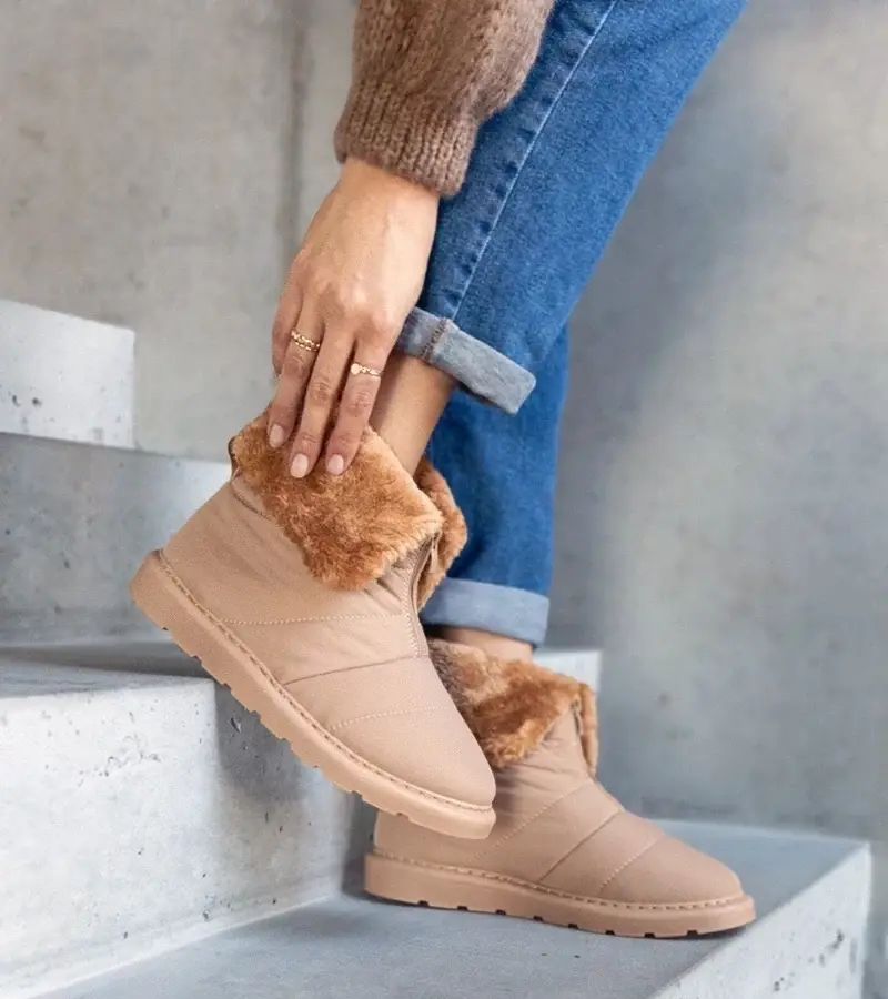 marka niezdefiniowana Beige insulated snow boots with collar Edidda