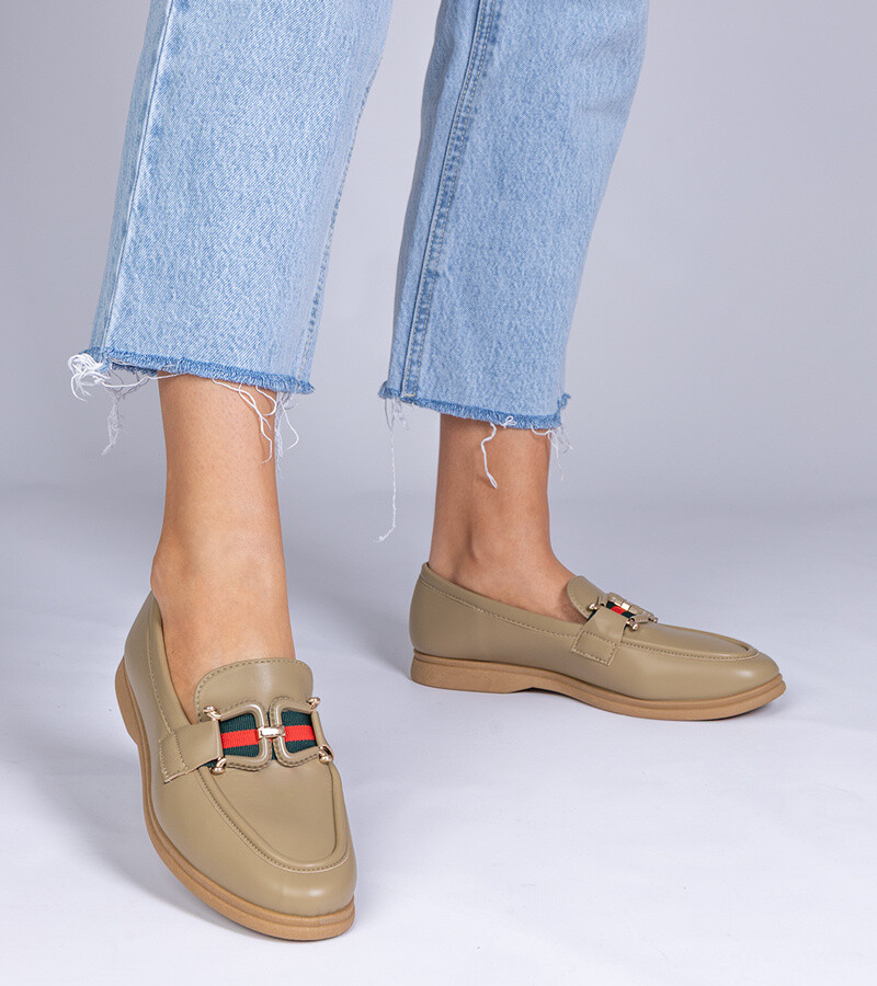 marka niezdefiniowana Green faux leather loafers with decoration Kalenda