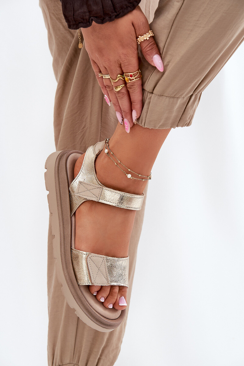 Dámské kožené sandály na platformě zlaté Zazoo 40443