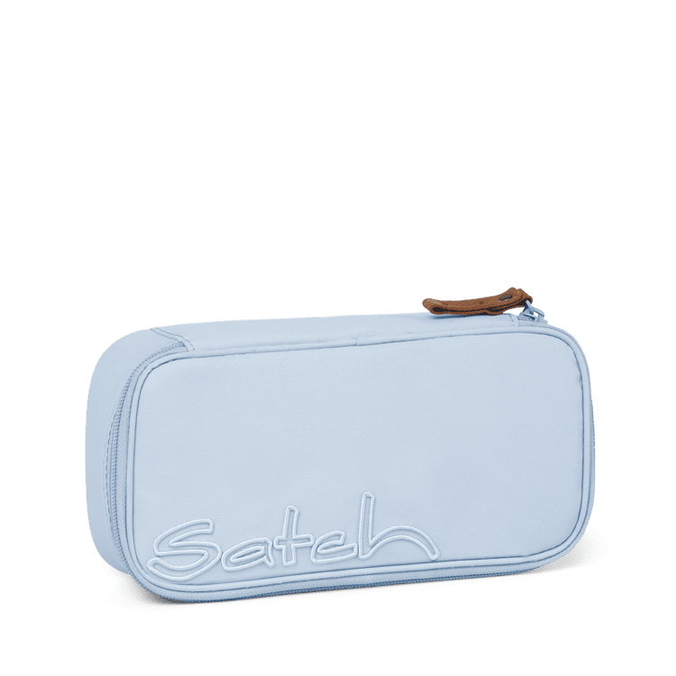 Penál Ergobag Satch – Nordic Ice Blue 2025