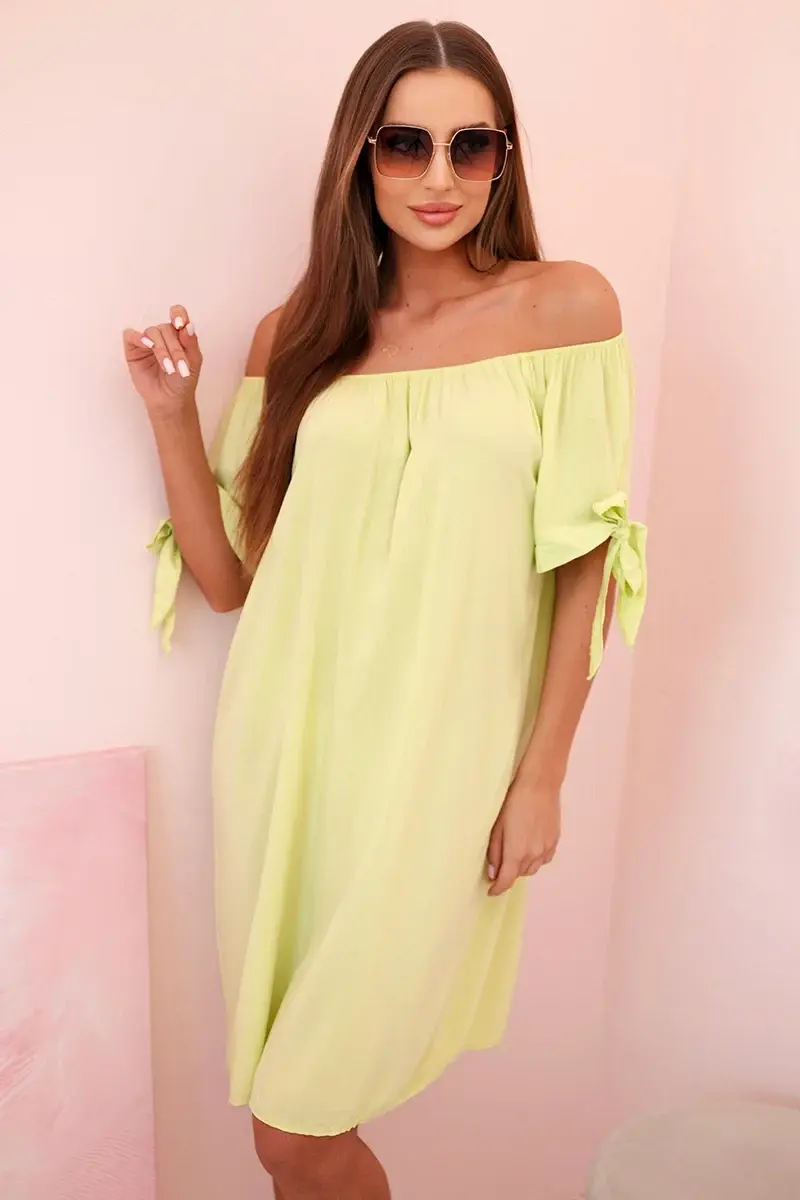 Kesi Włoski Dámské viskózové šaty s vázáním na rukávech pistáciové