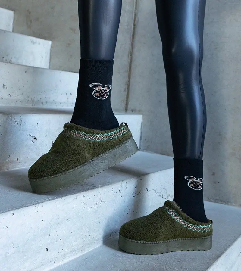 marka niezdefiniowana Green platform snow boots with low shaft and embroidered pattern Greene