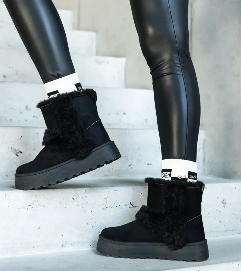 marka niezdefiniowana Black eco-suede platform snow boots decorated with fur Peters