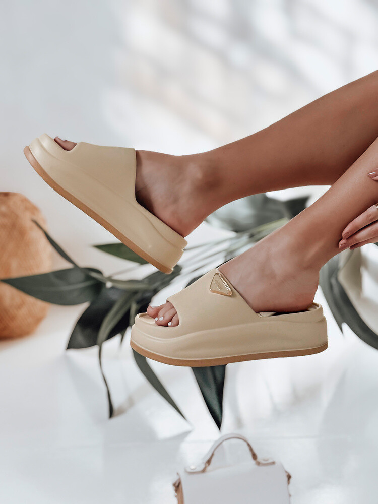 Klapki damskie na platformie SUN STEPS khaki Dstreet