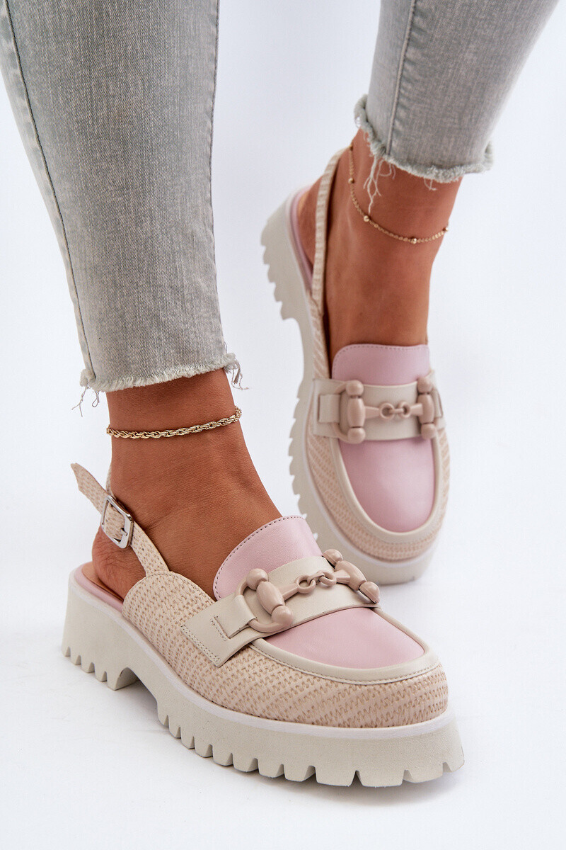 S. BARSKI Dámské sandály na ploché podrážce s ozdobou béžové D&A