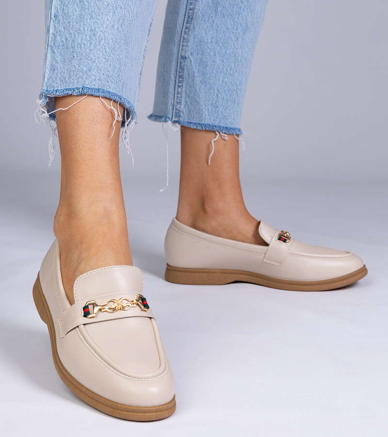 marka niezdefiniowana Beige loafers with gold decoration Feola