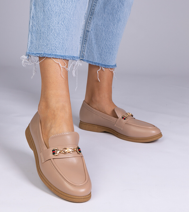 marka niezdefiniowana Brown loafers with gold decoration Feola