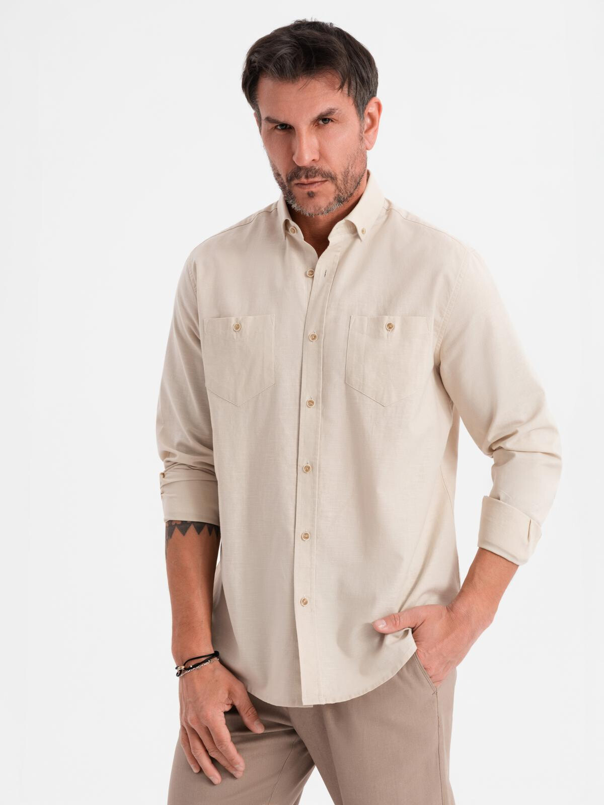 Ombre Men's linen shirt with classic collar and pockets REGULAR FIT - cream