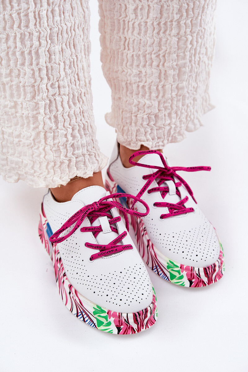 Dámské Kožené Sneakersy Na Vzorované Platformě Vinceza