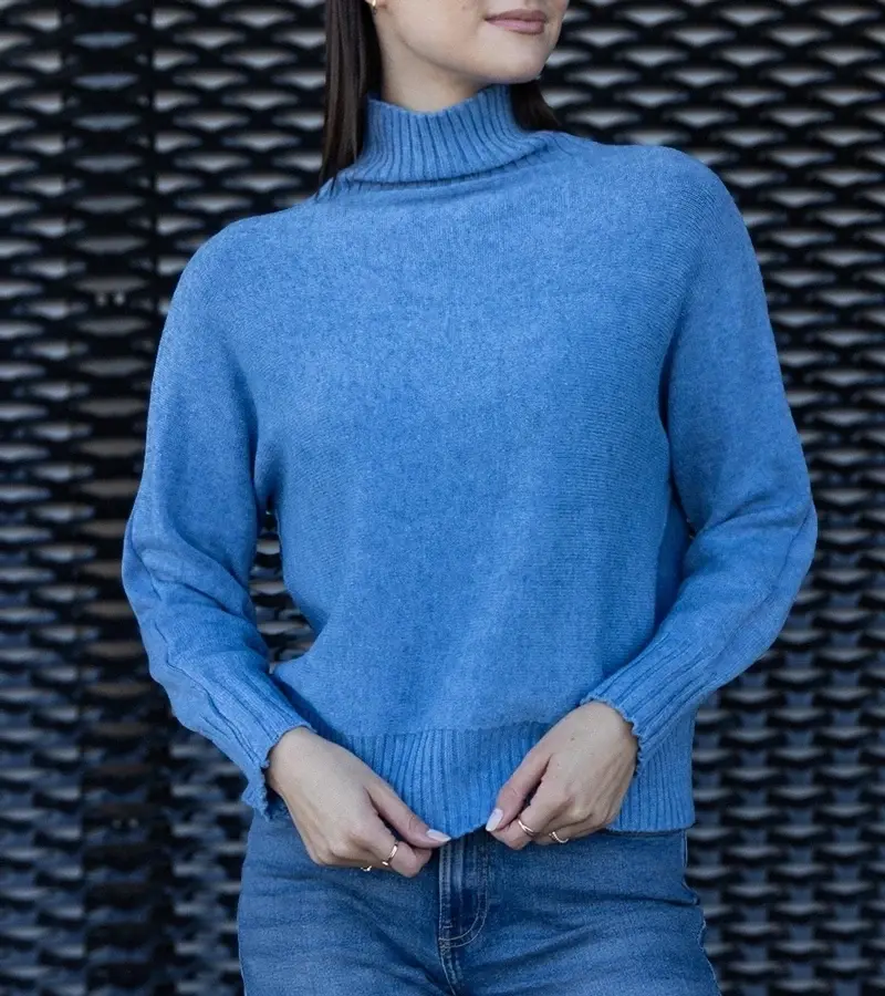 marka niezdefiniowana Blue loose-fit turtleneck Lukana