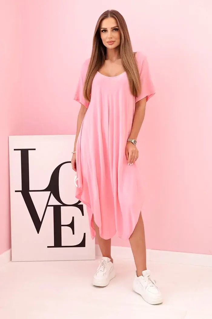 Kesi Włoski Dámské viskózové šaty s krátkým rukávem a rozšířeným lemem světle růžová