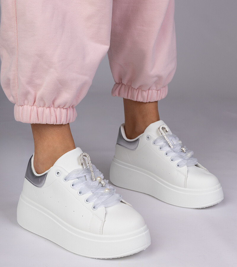 marka niezdefiniowana White sneakers with silver detail and rhinestone heel Floura