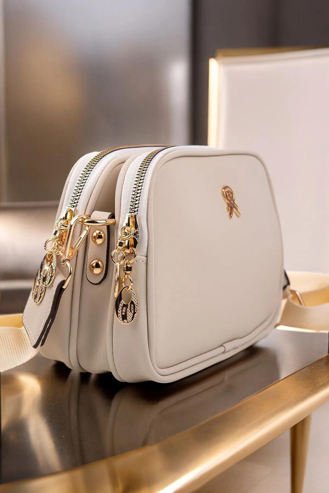 65316 Dewberry Womens Adjustable 3 Compartment Shoulder Bag-KREM