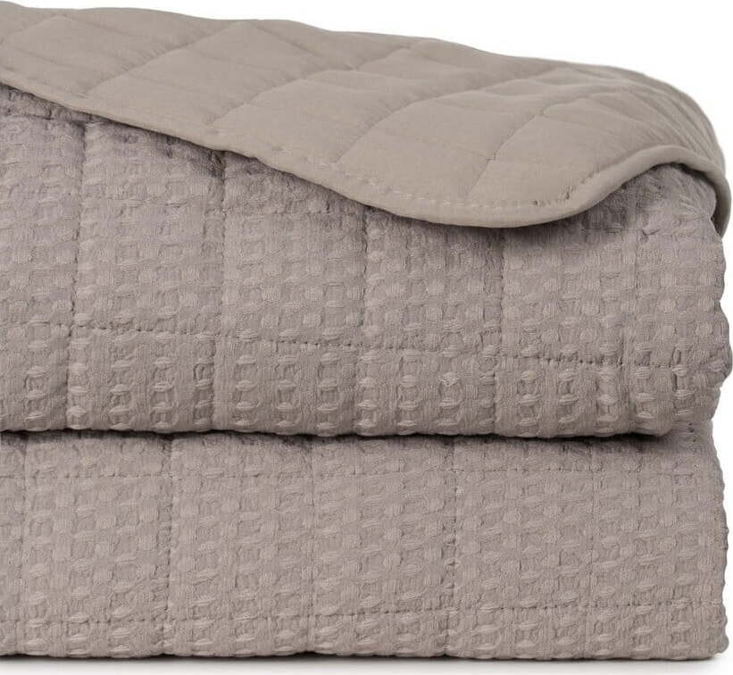 Béžový prošívaný přehoz 240x260 cm – Ixia