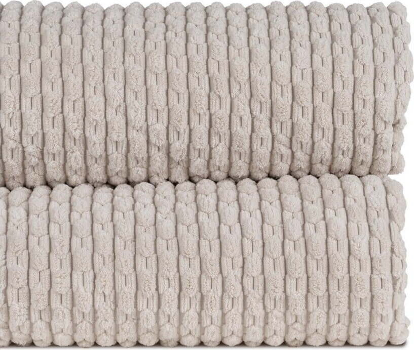 Béžový prošívaný přehoz 230x260 cm – Ixia