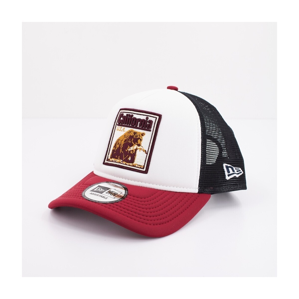 New-Era  GRAPHIC PATCH TRUCKER  Bílá