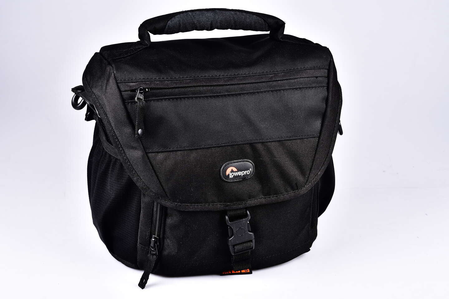 Lowepro Nova 170 AW bazar