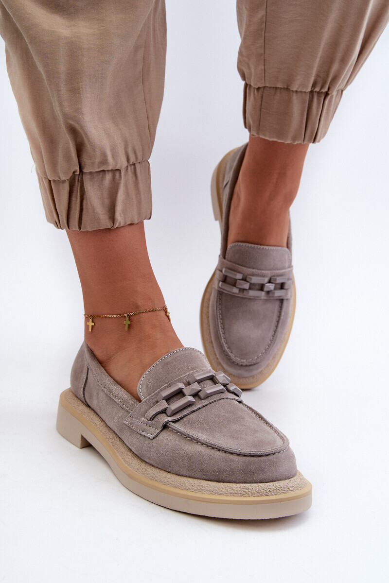 S. BARSKI Dámské semišové mokasíny na plochém podpatku s ozdobou D&A