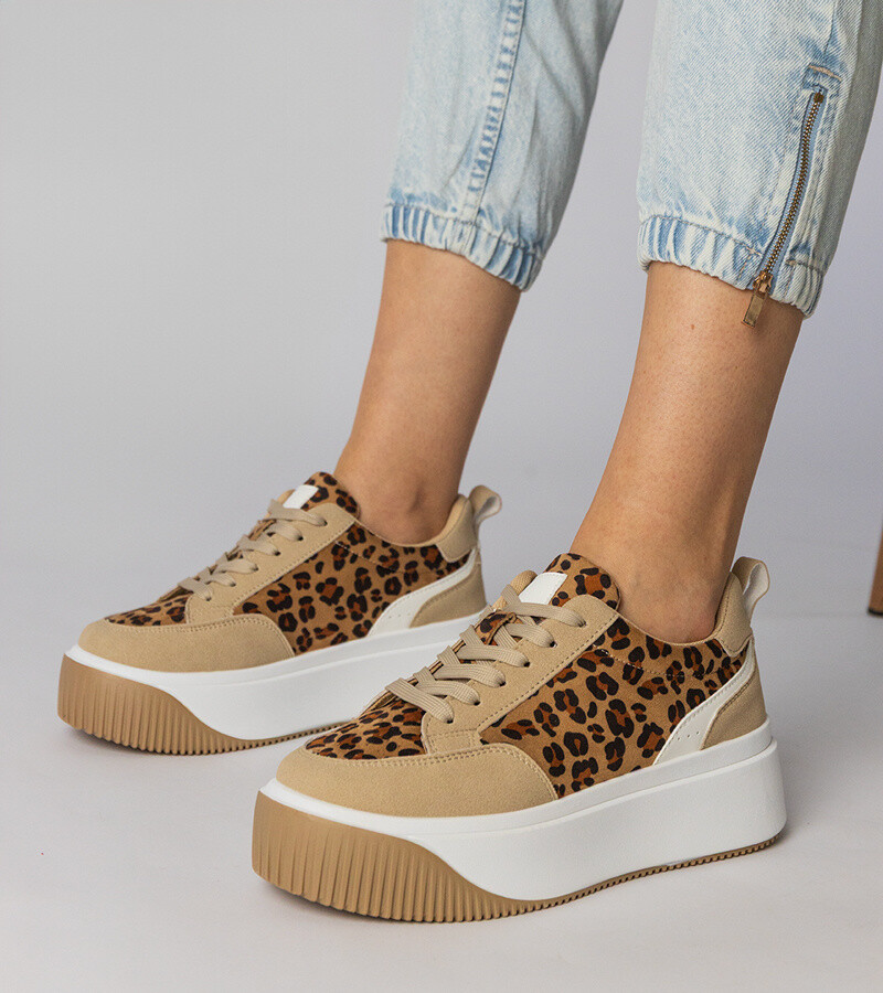 D/CEO Leopard print sporty sneakers on a chunky sole Klarris