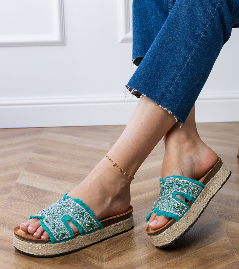D/CEO Green espadrille flip-flops with rhinestones and stones Najros