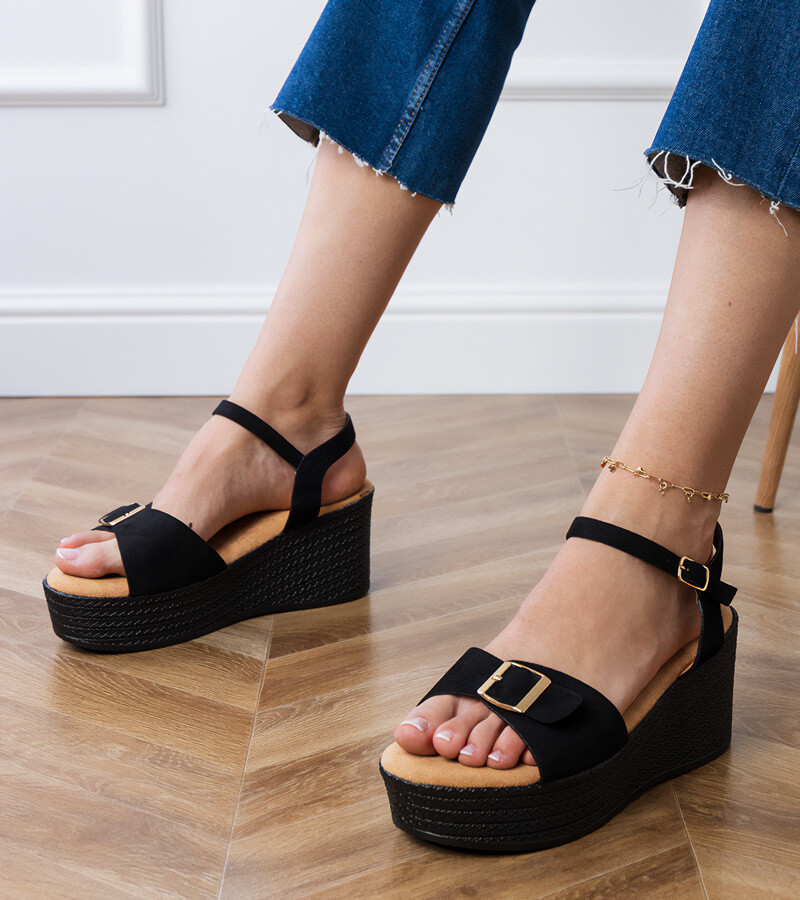 D/CEO Black women's sandals with decorative buckle Sarni