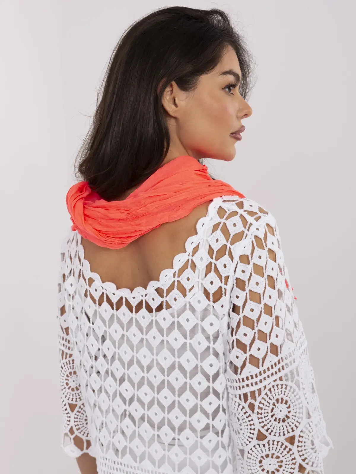 Banna-AT-CH-1906.39-neon