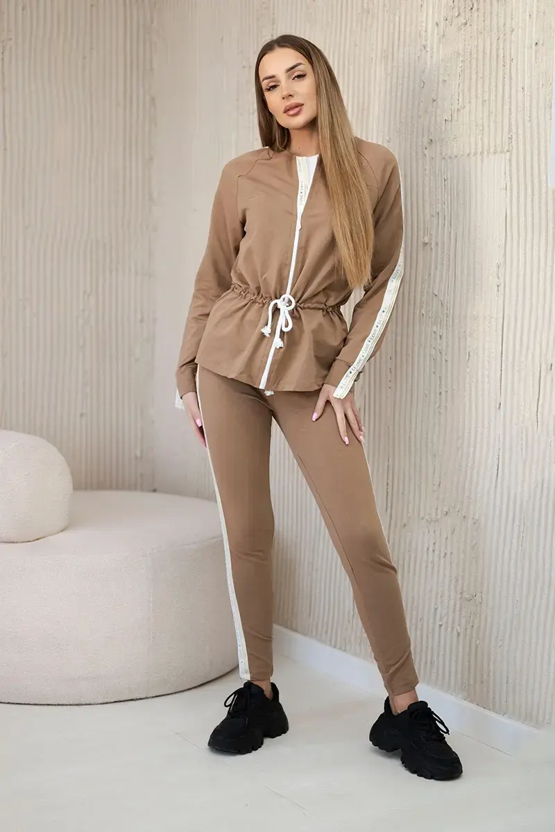 Kesi Dámská bavlněná souprava s proužky a stahovacími lemy velbloud