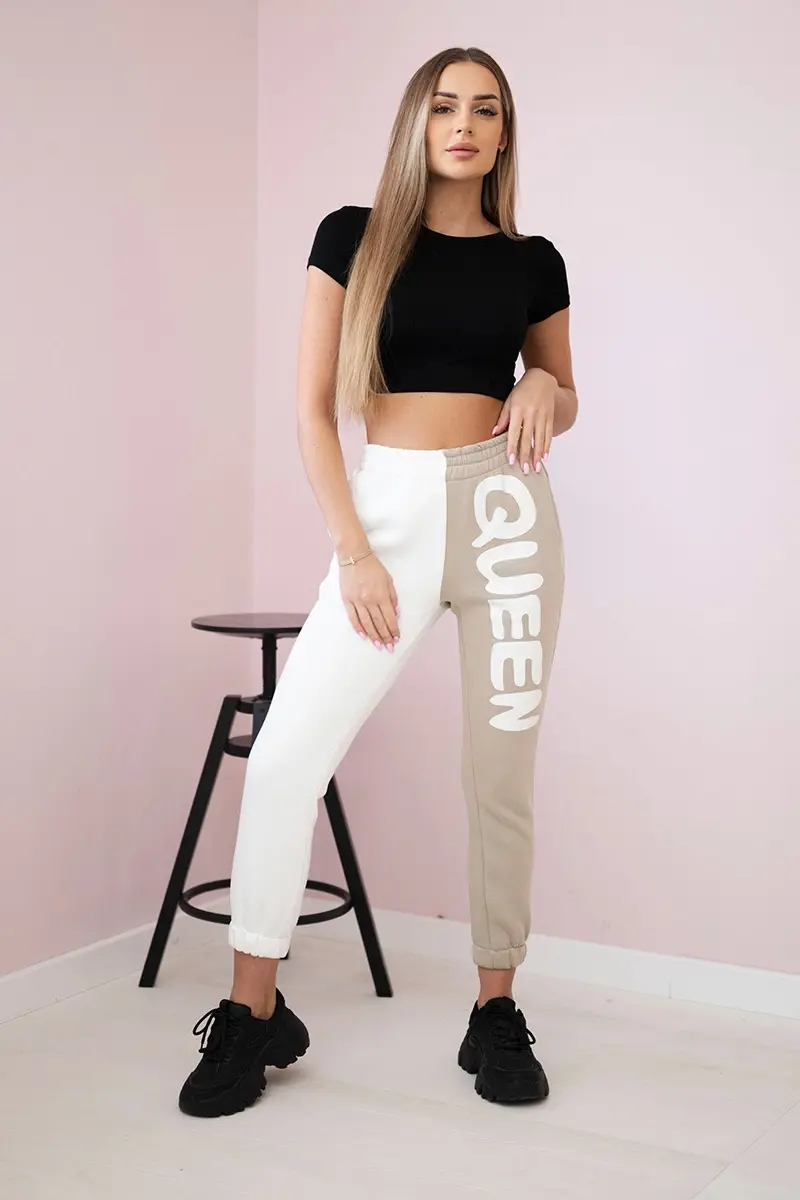 Kesi Dámské tepláky s nápisem QUEEN béžový