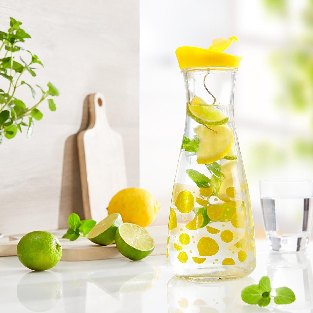 Die moderne Hausfrau Skleněná karafa Lemon