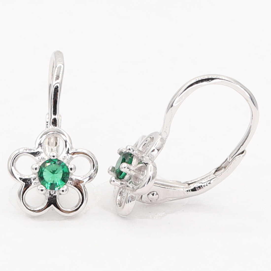 Stříbrné náušnice 113383