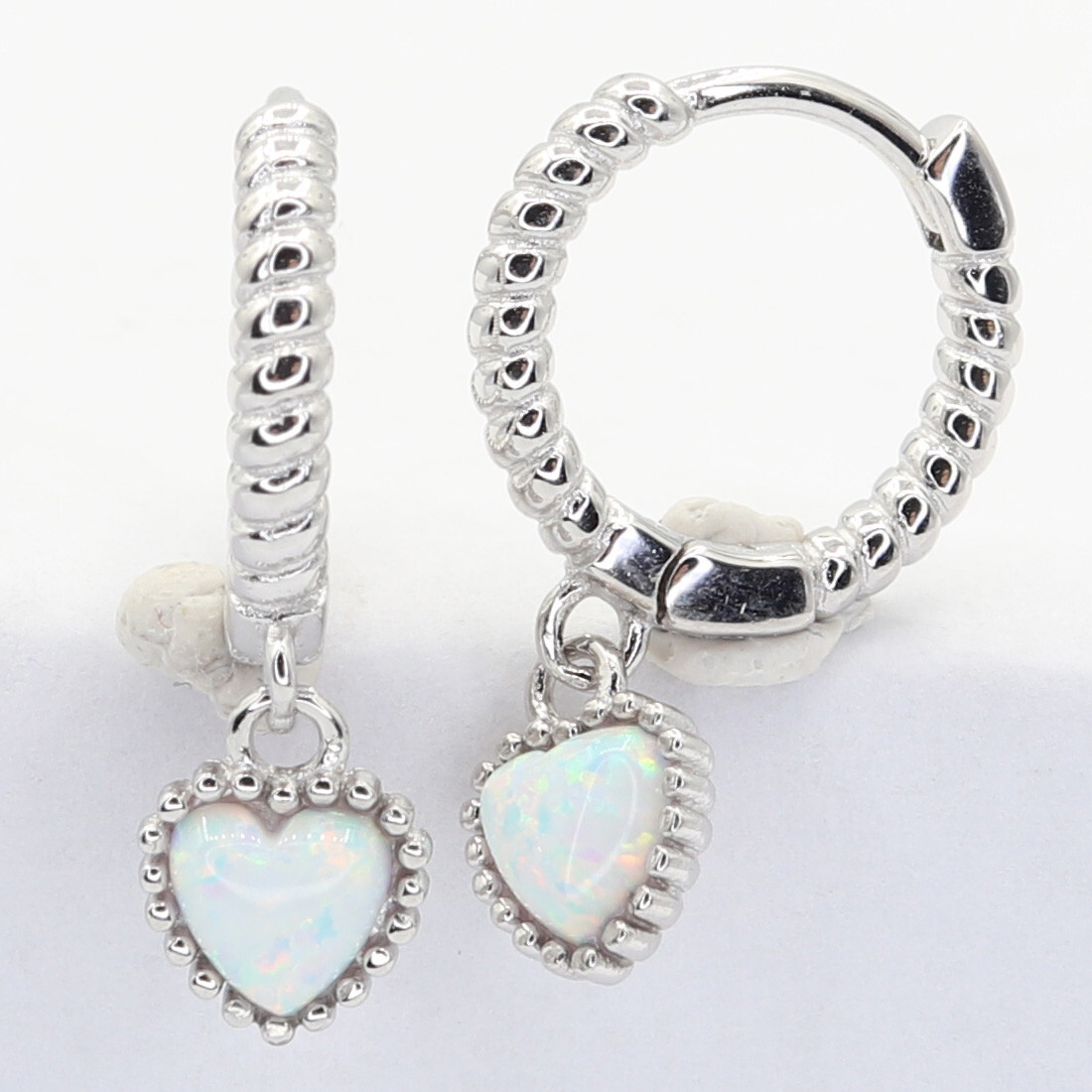 Stříbrné náušnice 113402