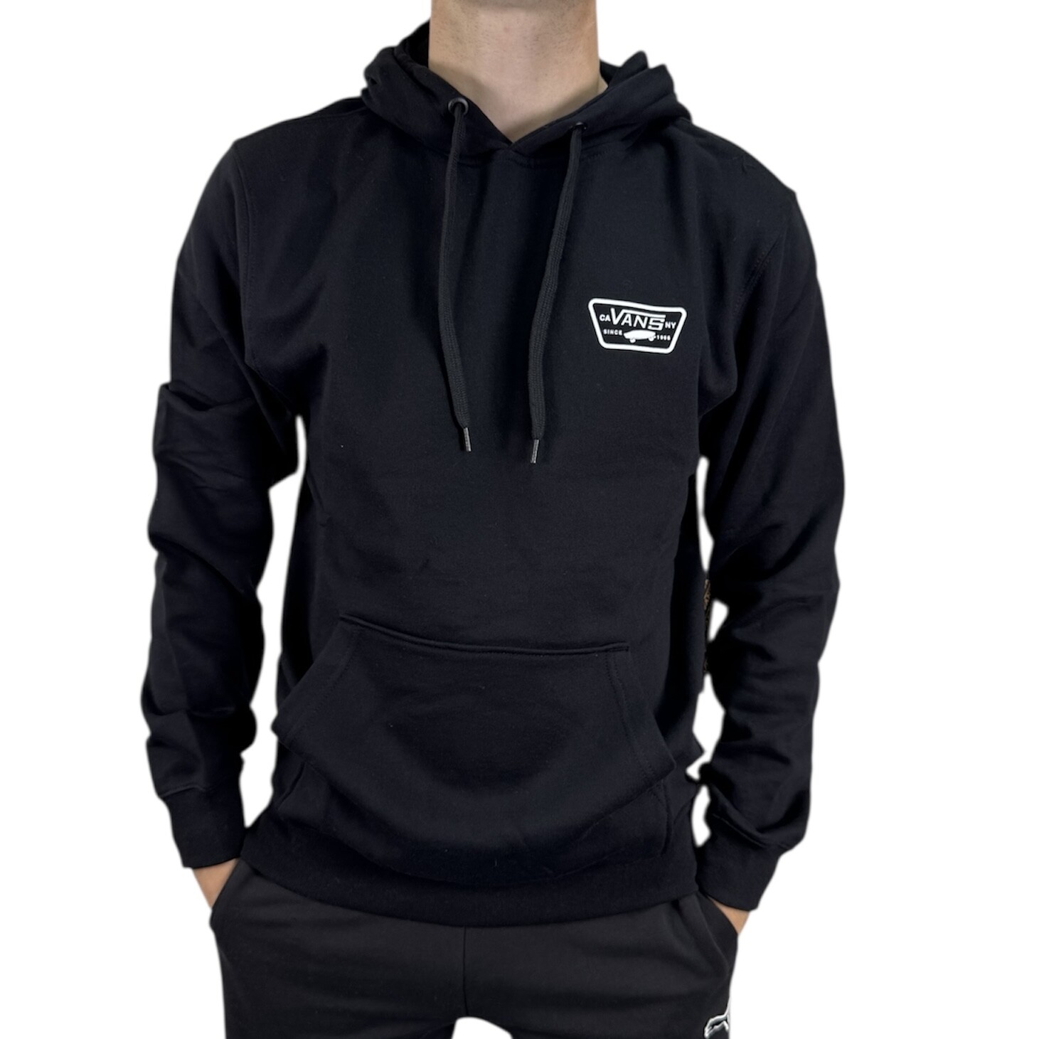 Vans FULL PATCH PULLOVER Pánská mikina XXL VN000HNZBLK1