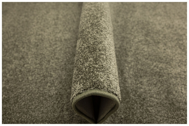 Metrážový koberec Fortuna 43 zelený