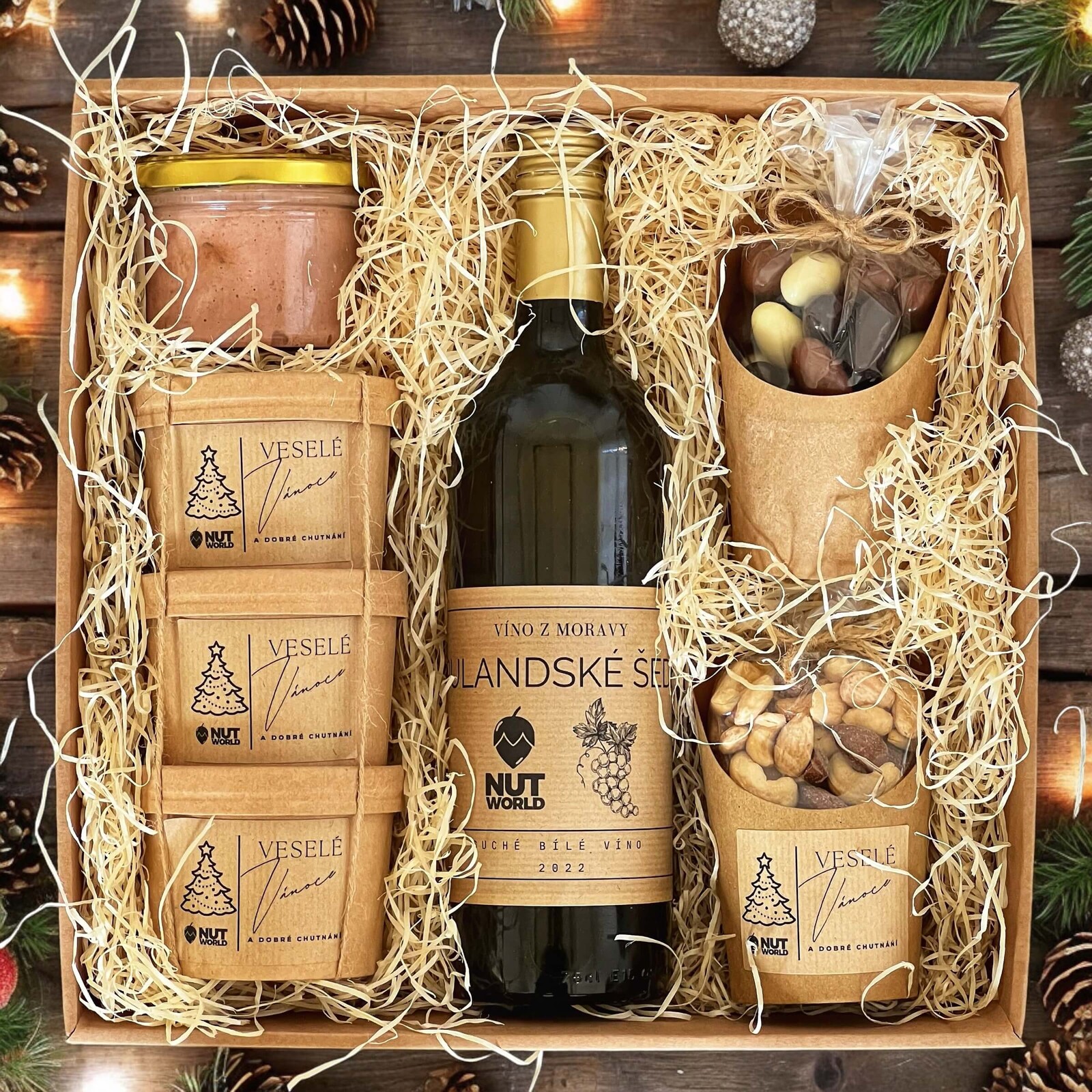 Nutworld.cz Firemní dárková krabice  XXL 2 VÝBĚR PRODUKTŮ