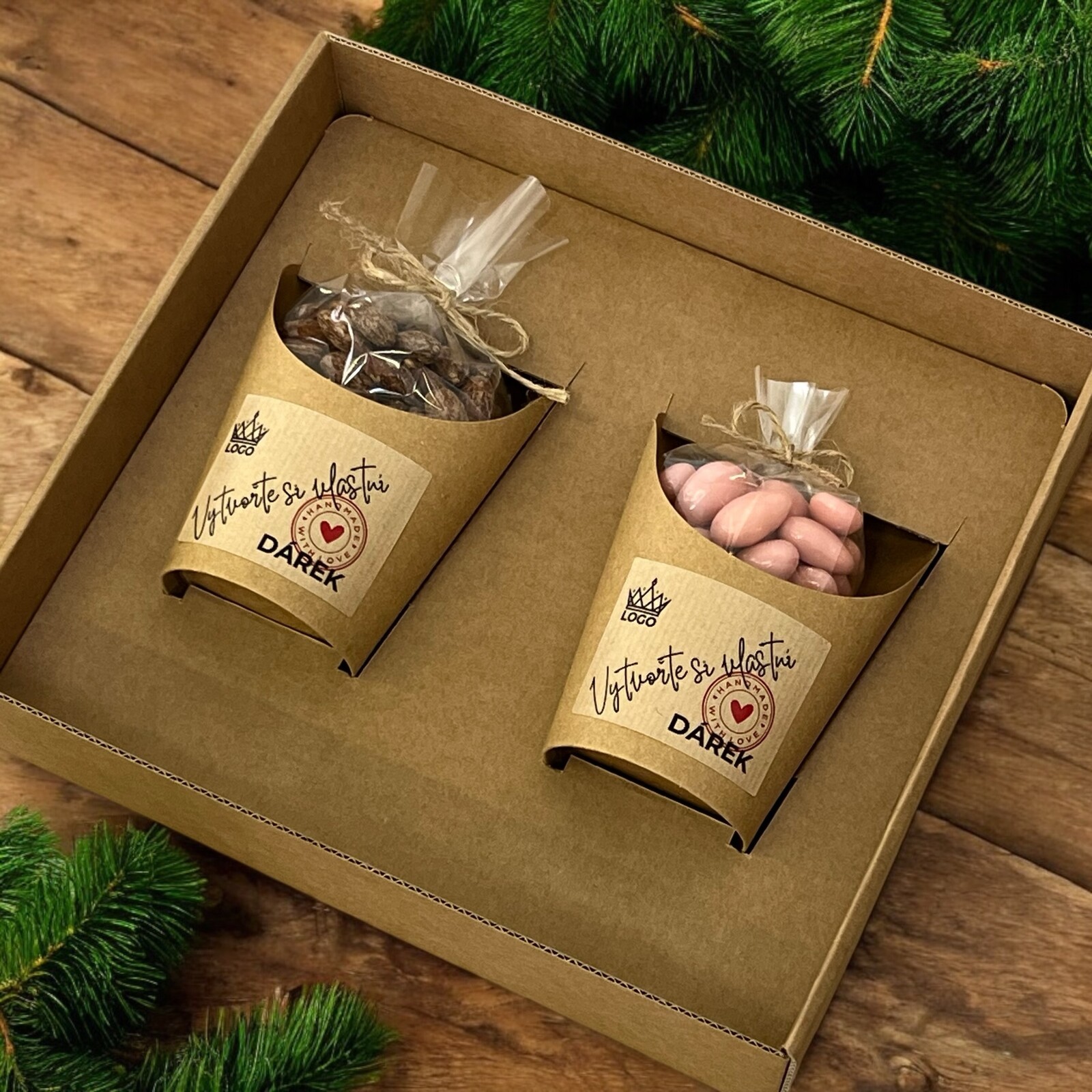 Nutworld.cz Firemní dárek 2x celofánek a kelímek s vlastním brandem