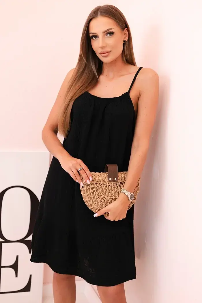 Kesi Włoski Dámské mušelínové šaty s ramínky a volánem černý