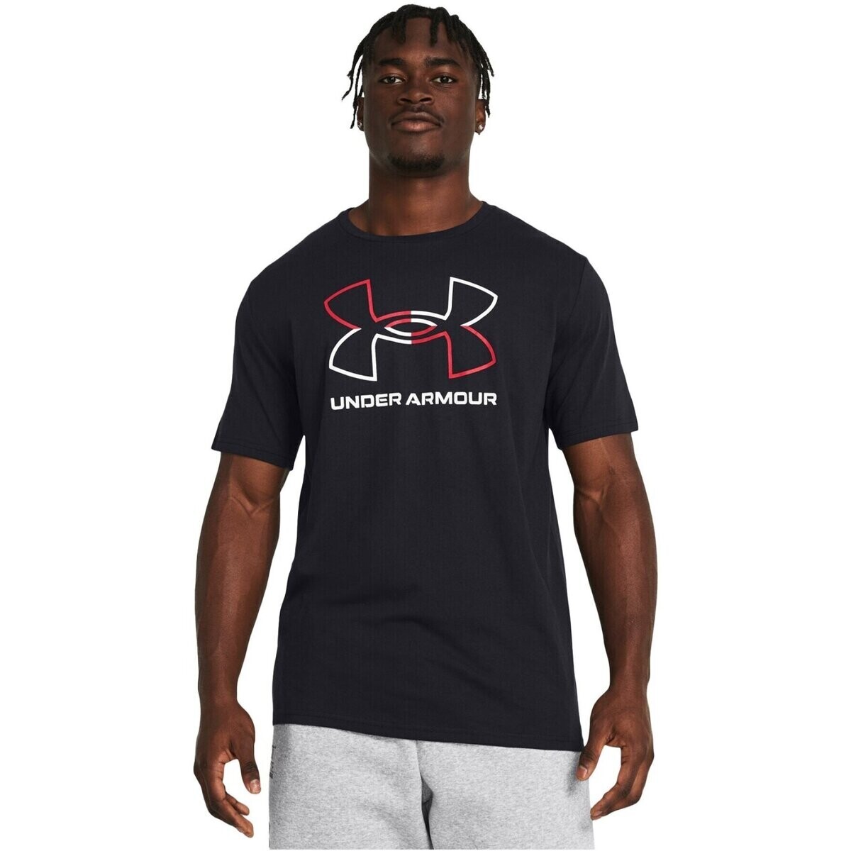 Under Armour  1382915  Černá